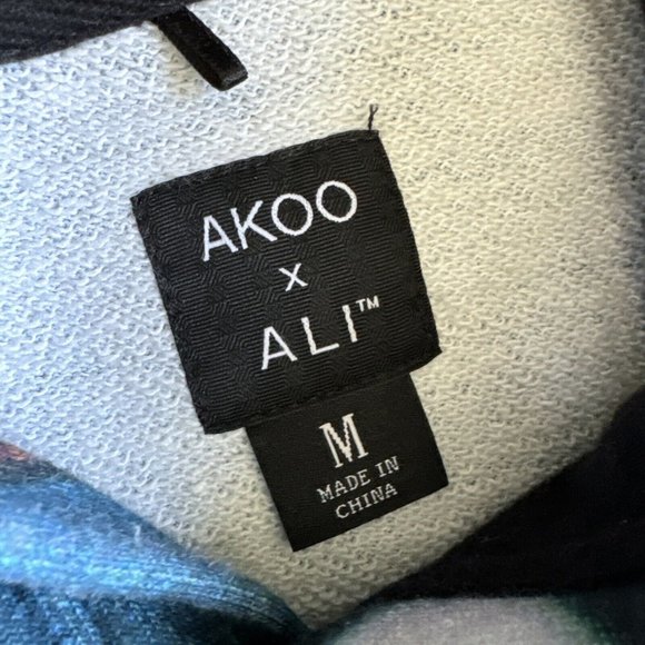 Men Akoo x ali 100% AUTHENTIC sz Medium Pullover Hoodie Sweater Multicolor Men’s - Picture 2 of 10
